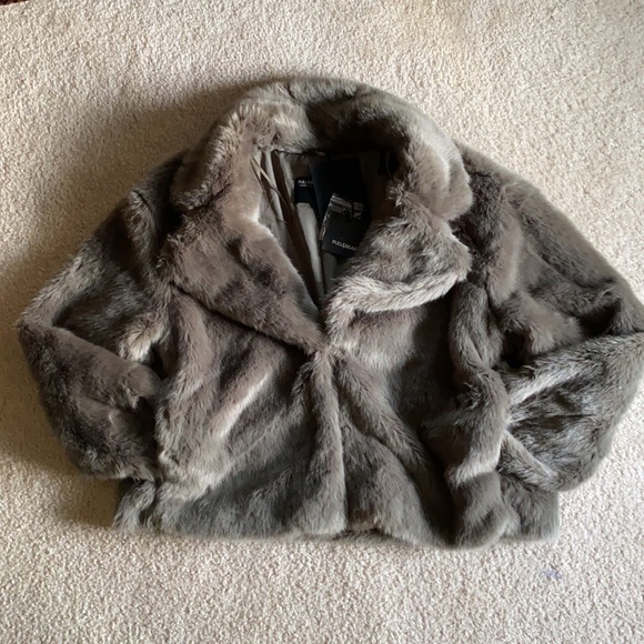 PULL&BEAR Faux Fur Coat L - Picture 12 of 16